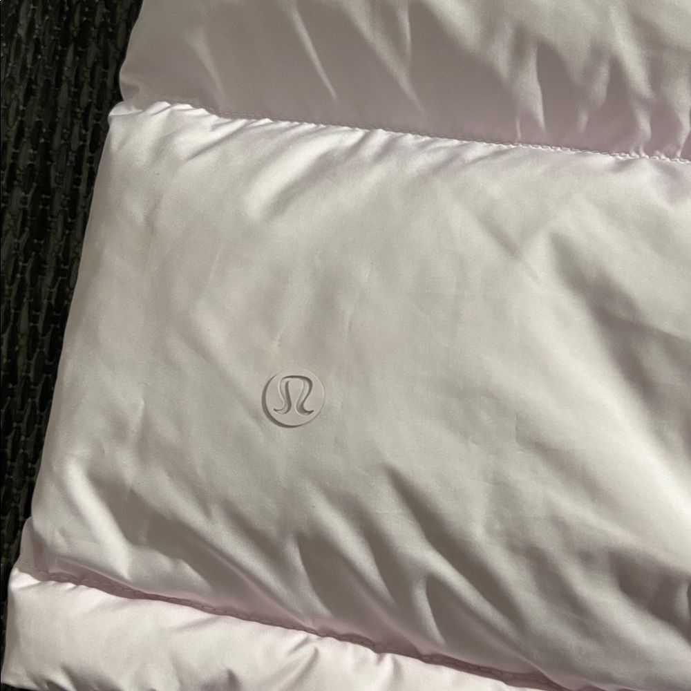 Lululemon Wunder Puff Cropped Vest - Picture 6 of 6